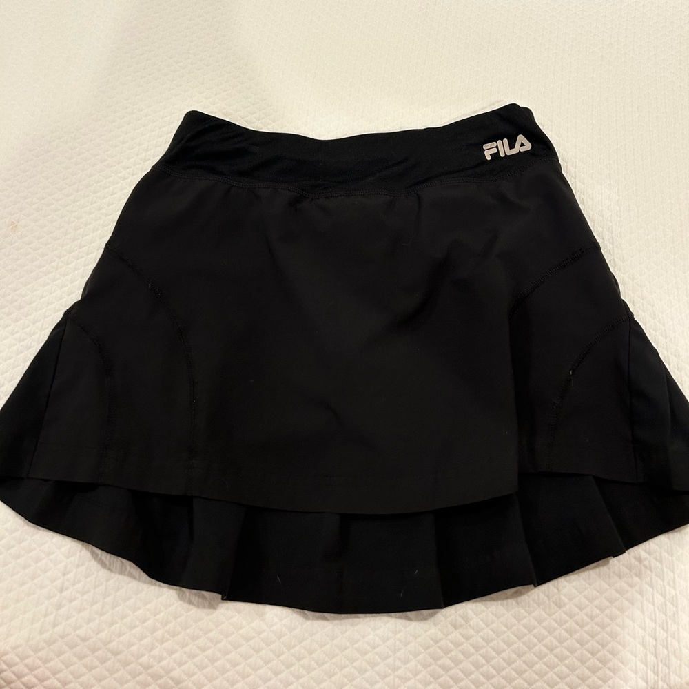 Fila Black Skater Mini Skirt with Ruffled High-Low Design